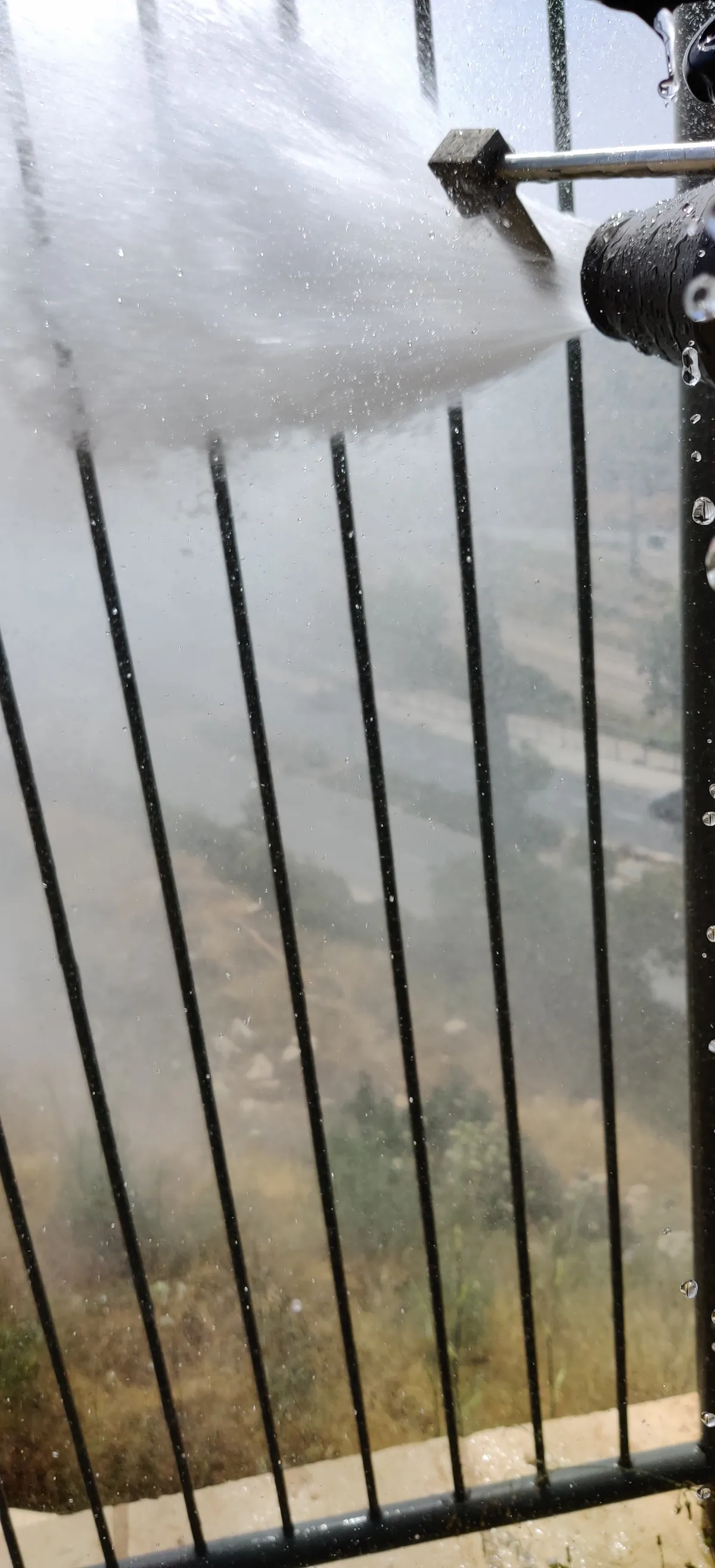 מתז פתוח – זרימת מים בבדיקה